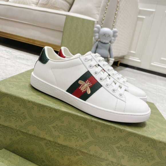 Gucci white sneakers - Picture 1 of 8